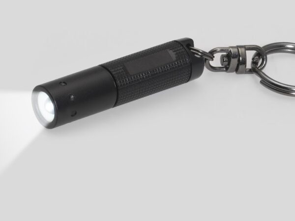 Mini Lanternas Táticas: potência e praticidade em um chaveiro